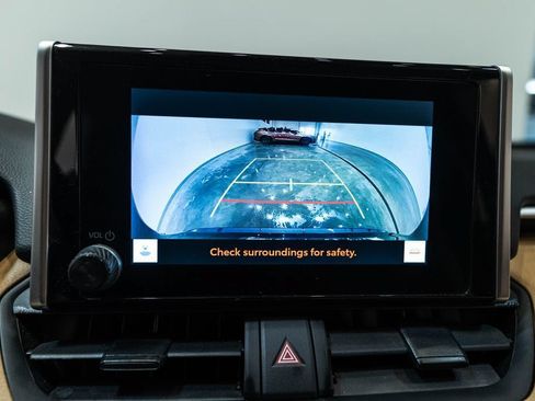 Used 2024 Toyota RAV4 XLE w/ Weather Package AWD/4WD image 27
