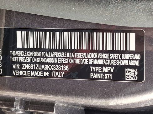 Used 2019 Maserati Levante Trofeo image 29