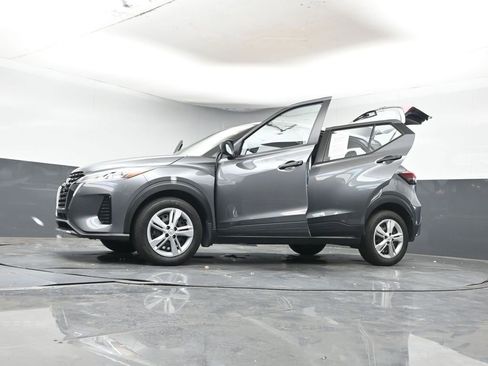 Used 2024 Nissan Kicks S image 43