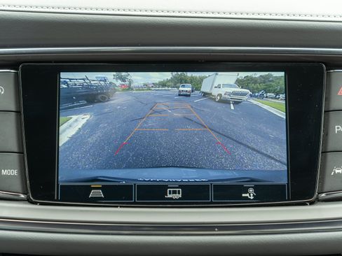 Used 2024 Buick Enclave Essence w/ Experience Buick Package FWD image 34