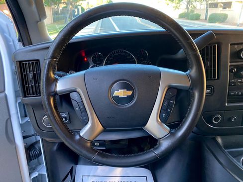 Used 2017 Chevrolet Express 2500 LS image 34