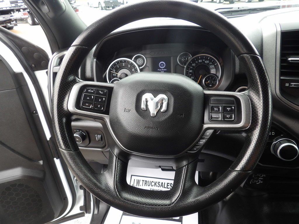 Used 2022 RAM 2500 Tradesman RWD image 20
