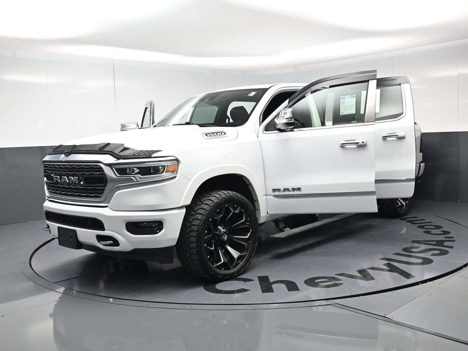 Used 2020 RAM 1500 Limited AWD/4WD image 21