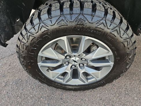 Used 2021 Chevrolet Silverado 1500 RST w/ Z71 Off-Road Package image 26