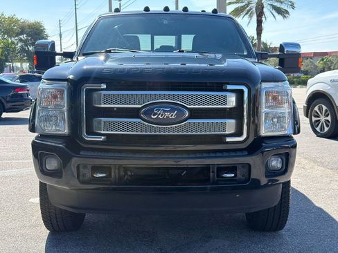 Used 2016 Ford F250 Platinum w/ Platinum Package AWD/4WD image 8