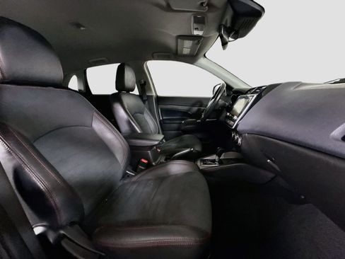Used 2022 Mitsubishi Outlander Sport SE FWD image 29