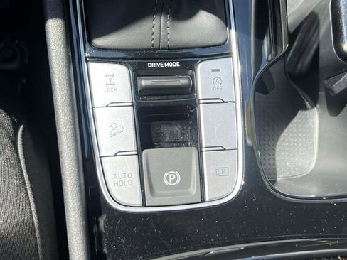 Certified 2023 Hyundai Tucson SEL AWD/4WD image 32