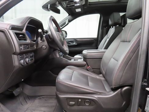 Used 2023 Chevrolet Tahoe RST image 9