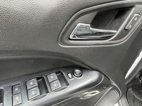 Used 2020 GMC Canyon All Terrain w/ All Terrain X Package image 17