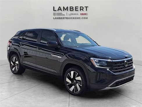 Used 2024 Volkswagen Atlas Cross Sport SE AWD/4WD image 8