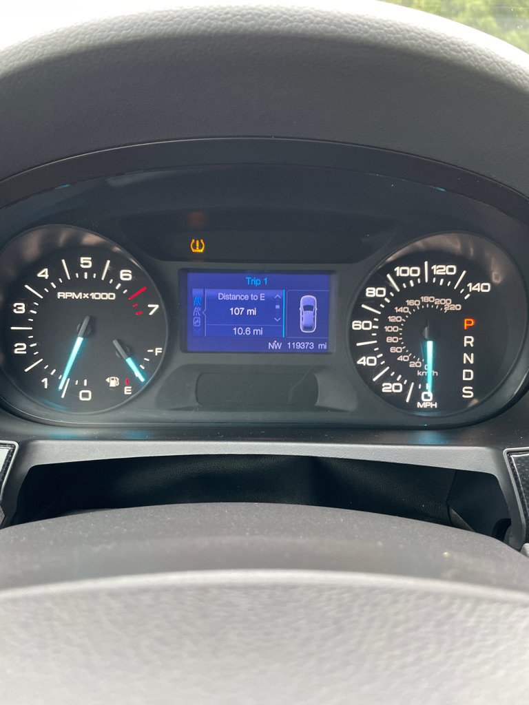 Used 2013 Ford Edge SE FWD image 12