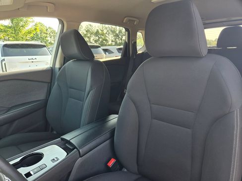Used 2023 Nissan Rogue S FWD image 24