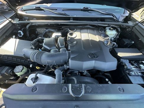 Used 2021 Toyota 4Runner Nightshade image 27