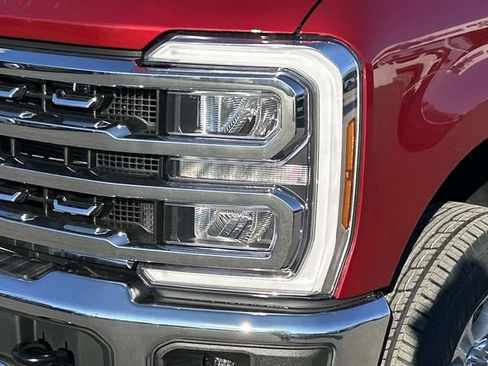 New 2026 Ford F250 XLT w/ XLT Premium Package AWD/4WD image 9