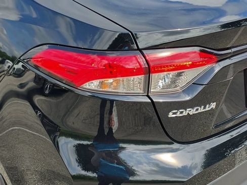 Used 2026 Toyota Corolla LE FWD image 35