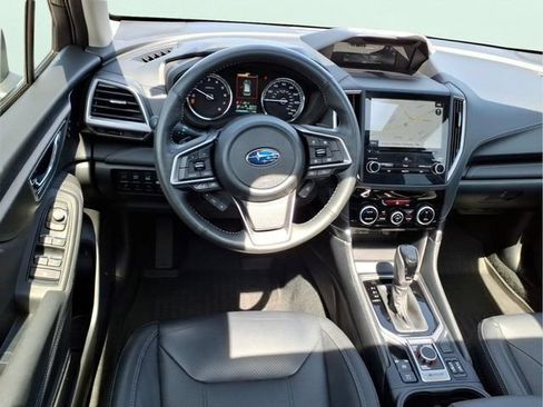 Used 2023 Subaru Forester Touring AWD/4WD image 21