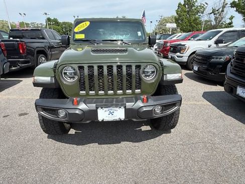Used 2021 Jeep Gladiator Mojave AWD/4WD image 2