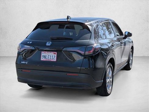 Certified 2024 Honda HR-V LX image 5