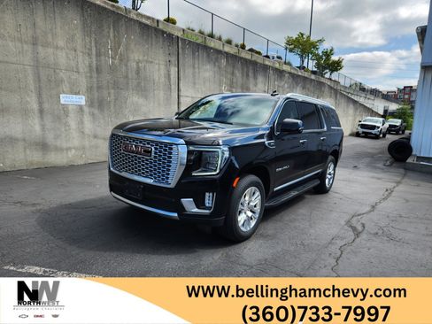Used 2024 GMC Yukon XL Denali AWD/4WD image 1