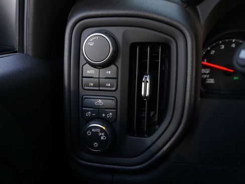 New 2026 Chevrolet Silverado 1500 Custom Trail Boss AWD/4WD image 18