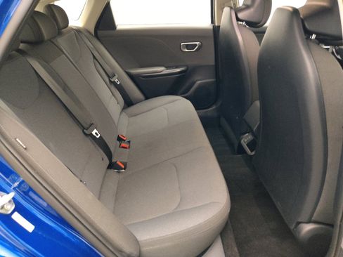 Used 2025 Kia K4 FWD image 19