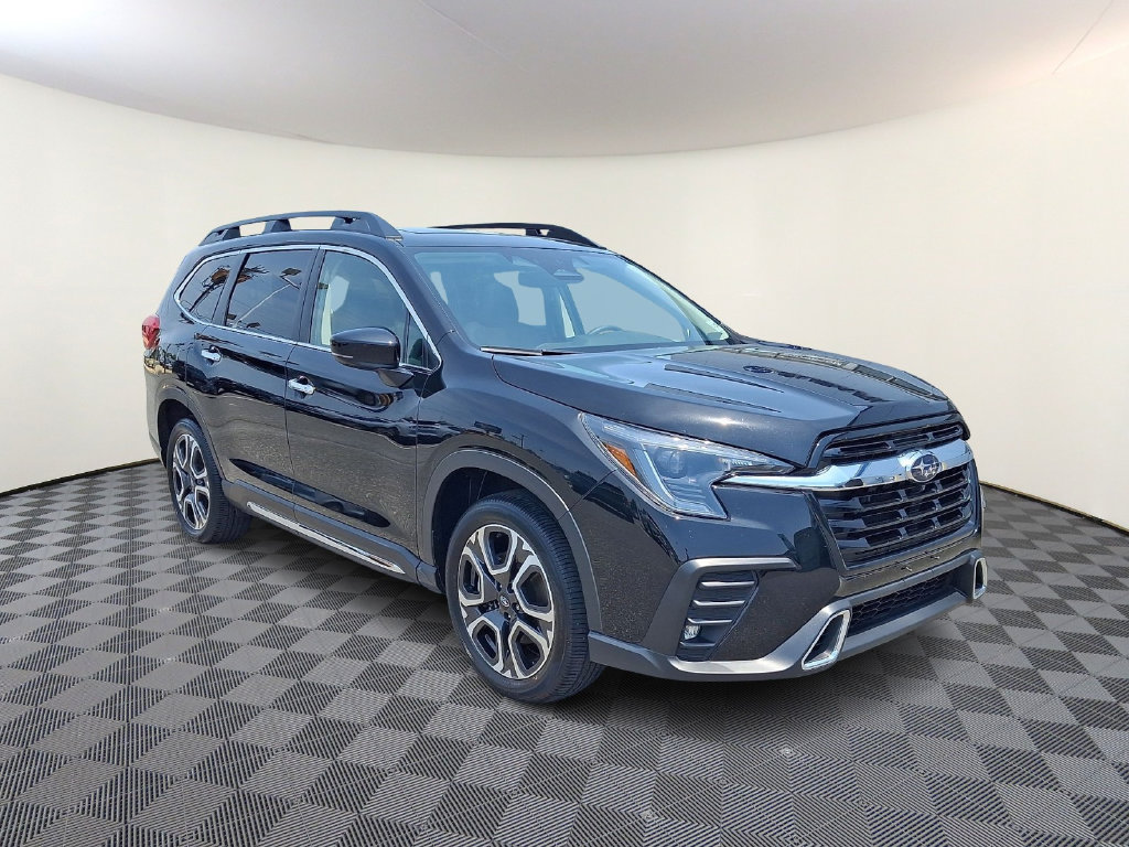 Used 2024 Subaru Ascent Touring AWD/4WD image 1