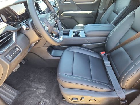 New 2026 GMC Acadia Elevation w/ Black Edition AWD/4WD image 8