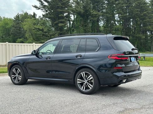 Certified 2025 BMW X7 xDrive40i w/ M Sport Package AWD/4WD image 5