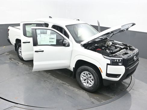 New 2026 Nissan Frontier S image 37