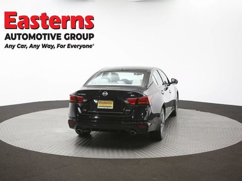 Used 2024 Nissan Altima 2.5 SL AWD/4WD image 39