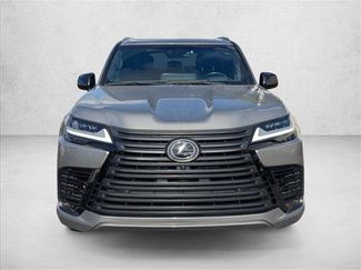 Used 2023 Lexus LX 600 4WD w/ Premium Package video 2