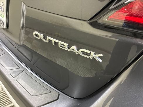 Used 2025 Subaru Outback Limited w/ Popular Package #2 image 13