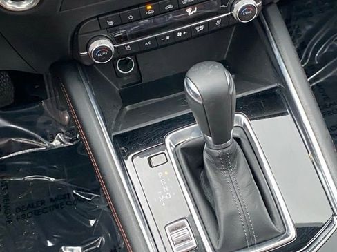 Used 2024 MAZDA CX-5 Carbon Edition image 17