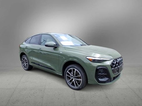 New 2026 Audi Q5 Premium Plus AWD/4WD image 2