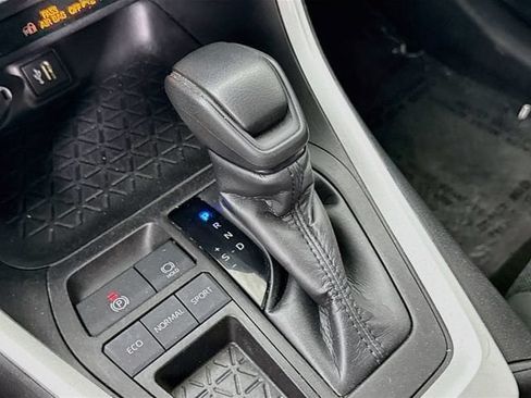 Certified 2023 Toyota RAV4 LE FWD image 18