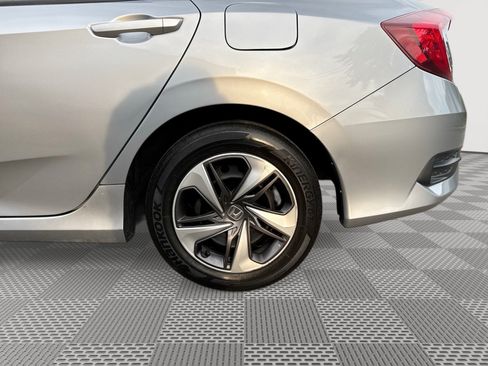Used 2020 Honda Civic LX image 27