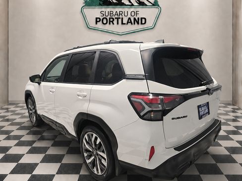 Certified 2025 Subaru Forester Touring w/ Popular Package - Touring AWD/4WD image 3