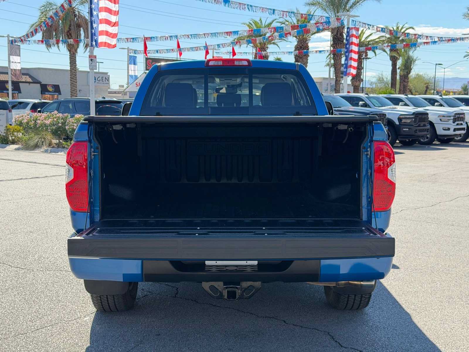 Used 2018 Toyota Tundra Limited w/ Limited Premium Package AWD/4WD image 33