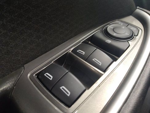 Used 2023 Chevrolet Malibu LS FWD image 27