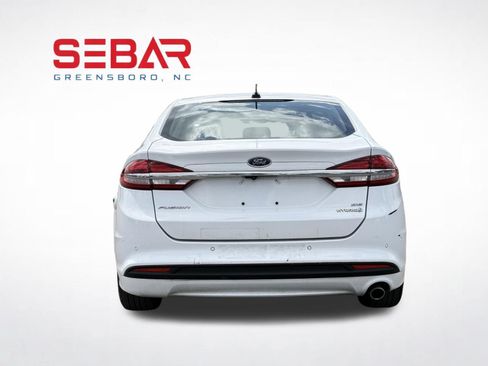 Used 2018 Ford Fusion SE w/ Equipment Group 602A FWD image 7