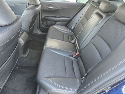 Used 2016 Honda Accord Sport image 27