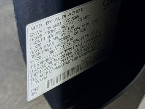 Used 2017 Audi Q7 3.0T Prestige w/ Prestige Package image 34