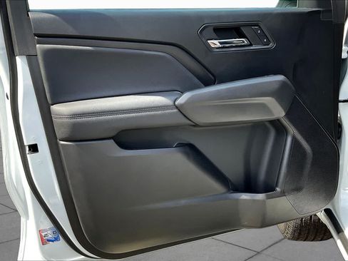 Used 2024 Chevrolet Colorado LT w/ LT Convenience Package RWD image 22