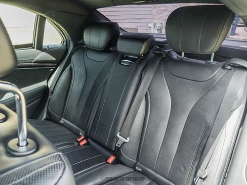 Used 2017 Mercedes-Benz S 550 4MATIC Sedan image 31