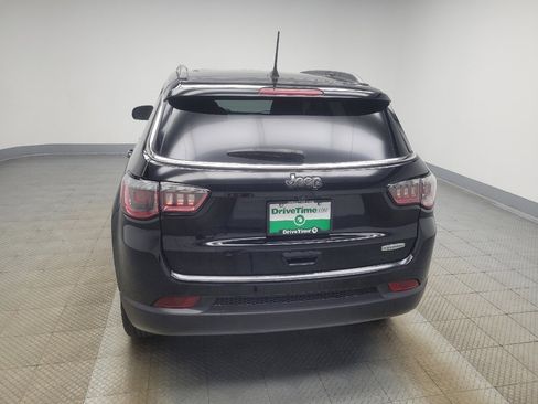 Used 2018 Jeep Compass Latitude w/ Popular Equipment Group FWD image 6