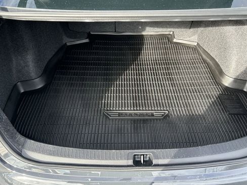 Certified 2025 Toyota Corolla SE image 26