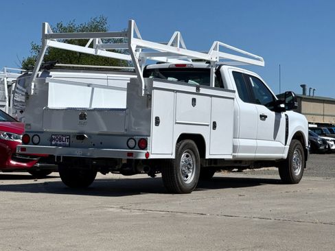New 2026 Ford F250 XL image 3