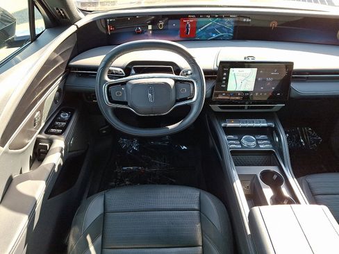 Used 2024 Lincoln Nautilus Reserve w/ Equipment Group 202A image 11