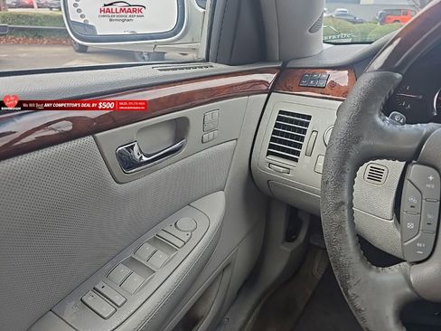 Used 2006 Cadillac DTS image 14