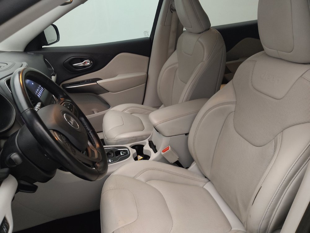 Used 2021 Jeep Cherokee Latitude Lux w/ Sun & Sound Group FWD image 17